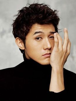 剧场前_天天影视