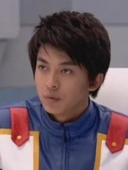 金甲战士_天天影视