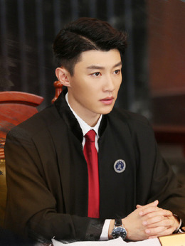 黑色灯塔_天天影视