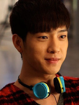 新编辑部故事_天天影视