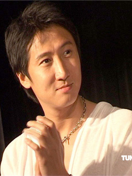 龙威父子_天天影视