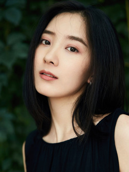 大象席地而坐_天天影视